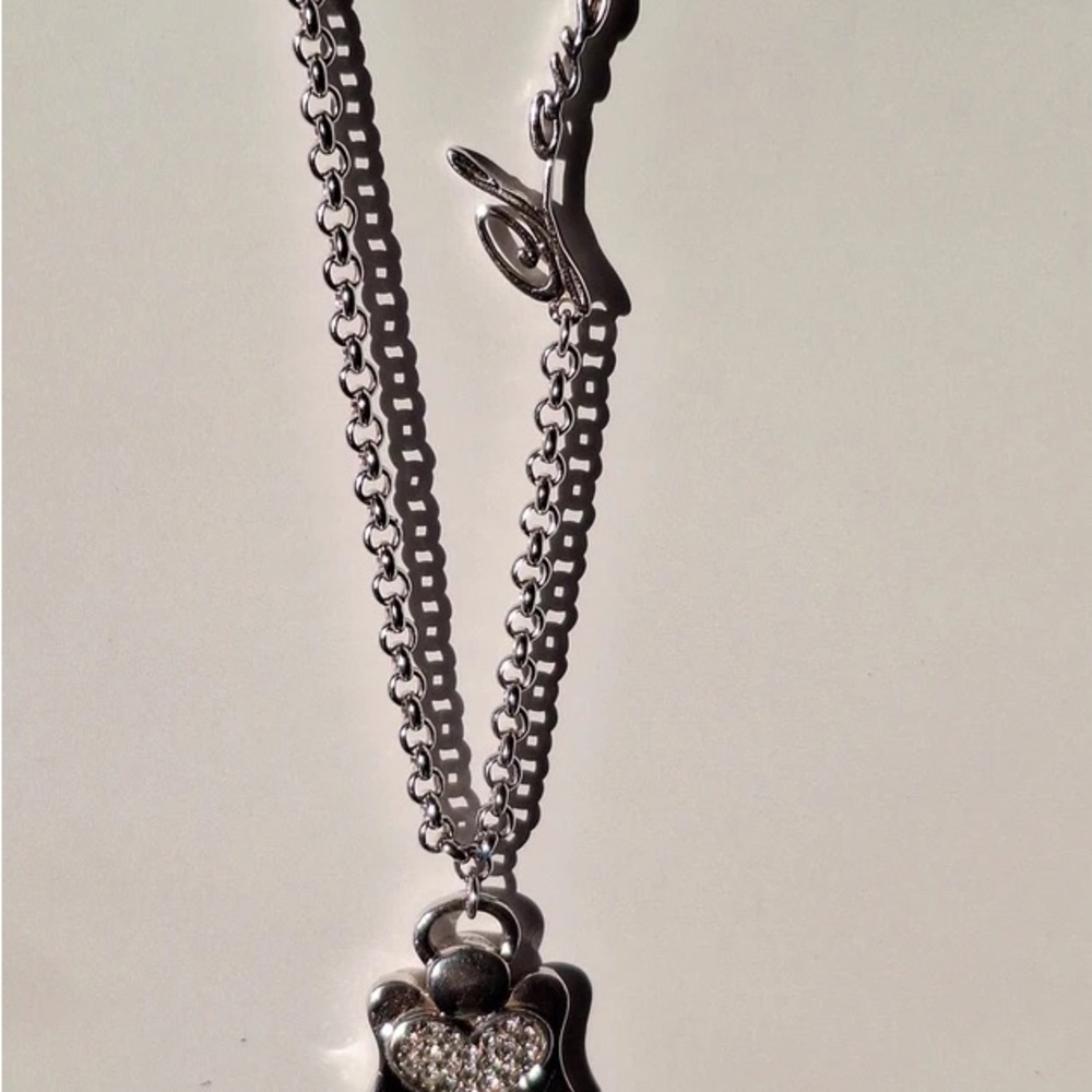 Elegant Silver Heart Pendant Necklace